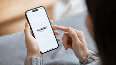 is amazon's customer service phone number 1 888 280 4331?